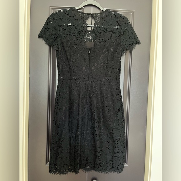 Banana Republic - 4 - Black lace dress - Picture 3 of 4